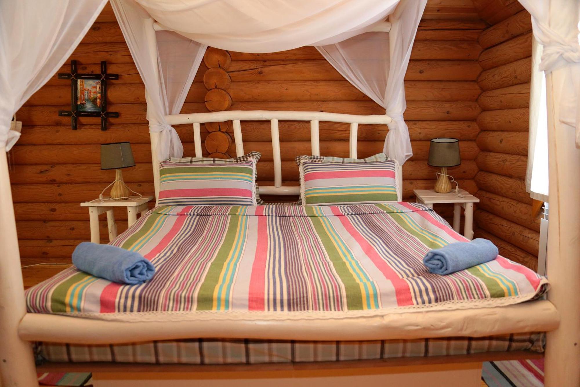 Boutigue Hotel Nebesa Chimgan Kültér fotó